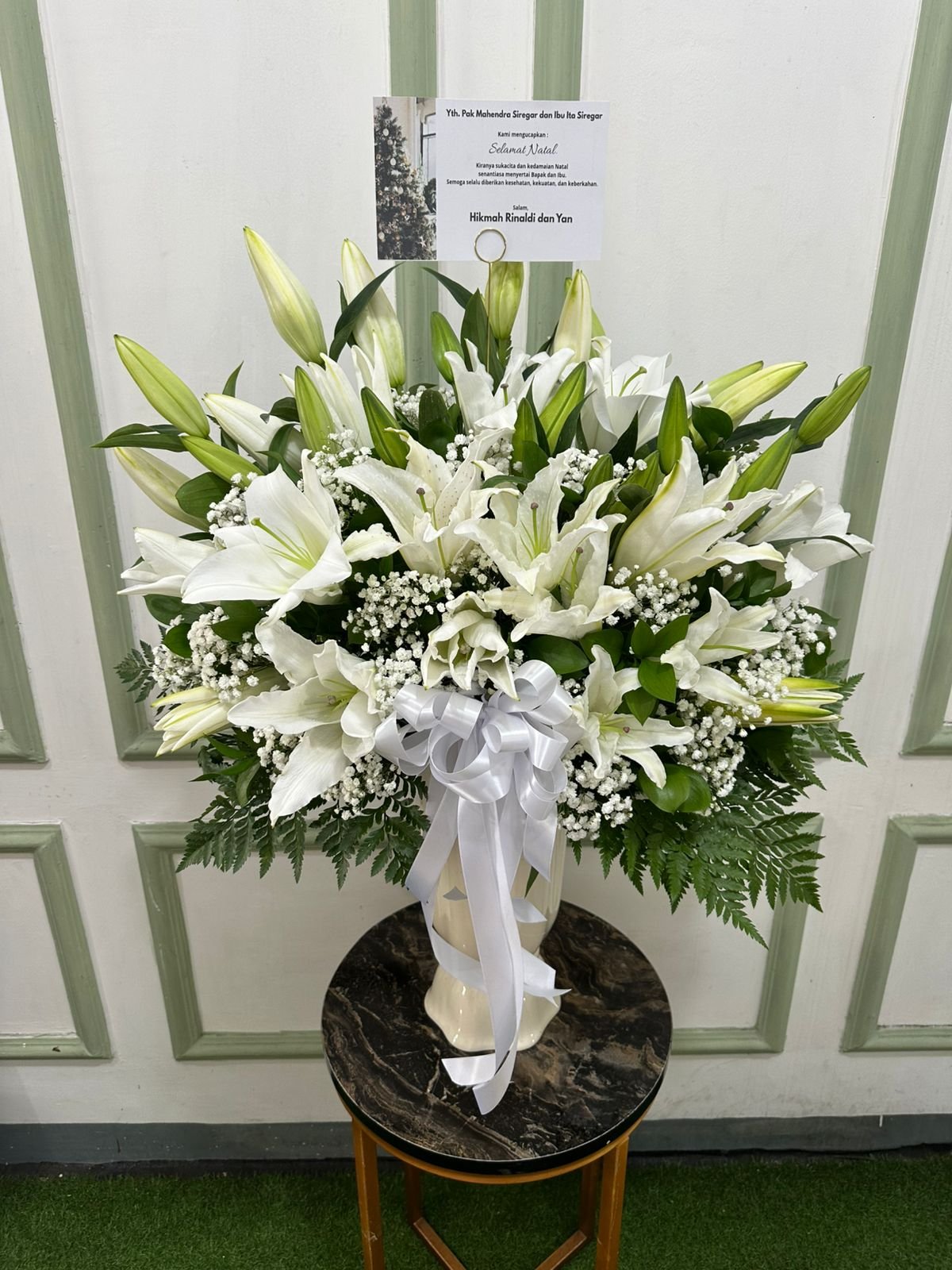 Elegant bouquet in a vase